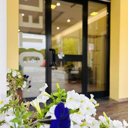 Hotel Benaco Mavras Peschiera del Garda Zewnętrze zdjęcie
