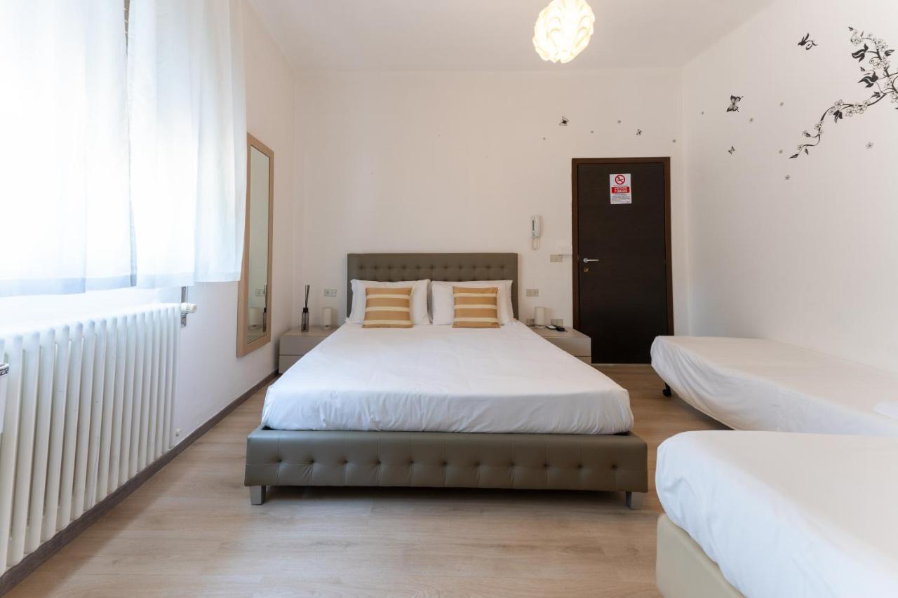 Hotel Benaco Mavras Peschiera del Garda Zewnętrze zdjęcie