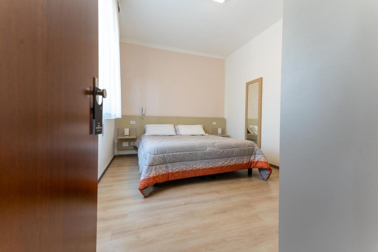 Hotel Benaco Mavras Peschiera del Garda Zewnętrze zdjęcie