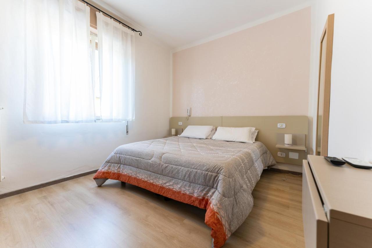 Hotel Benaco Mavras Peschiera del Garda Zewnętrze zdjęcie